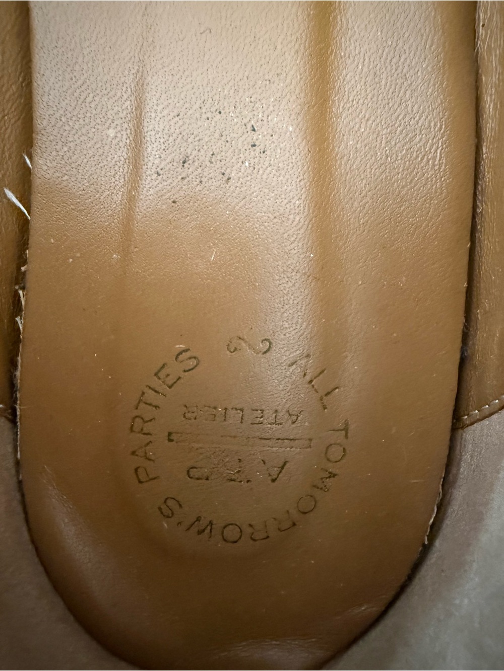 TOMORROWLAND Pointed Suede Flats in Orange - Picture 5 of 8